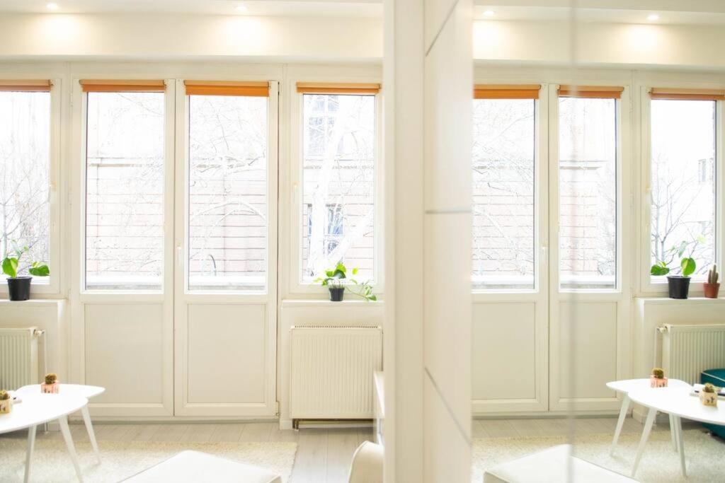 Cute And Sunny Studio - Central Location ซาราเยโว ภายนอก รูปภาพ